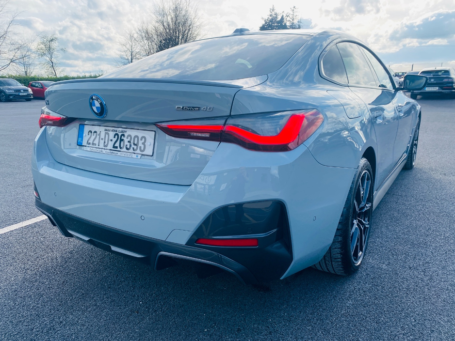 2022 BMW i4 - image 6