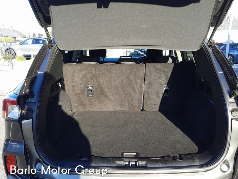 2021 Ford Kuga - image 19