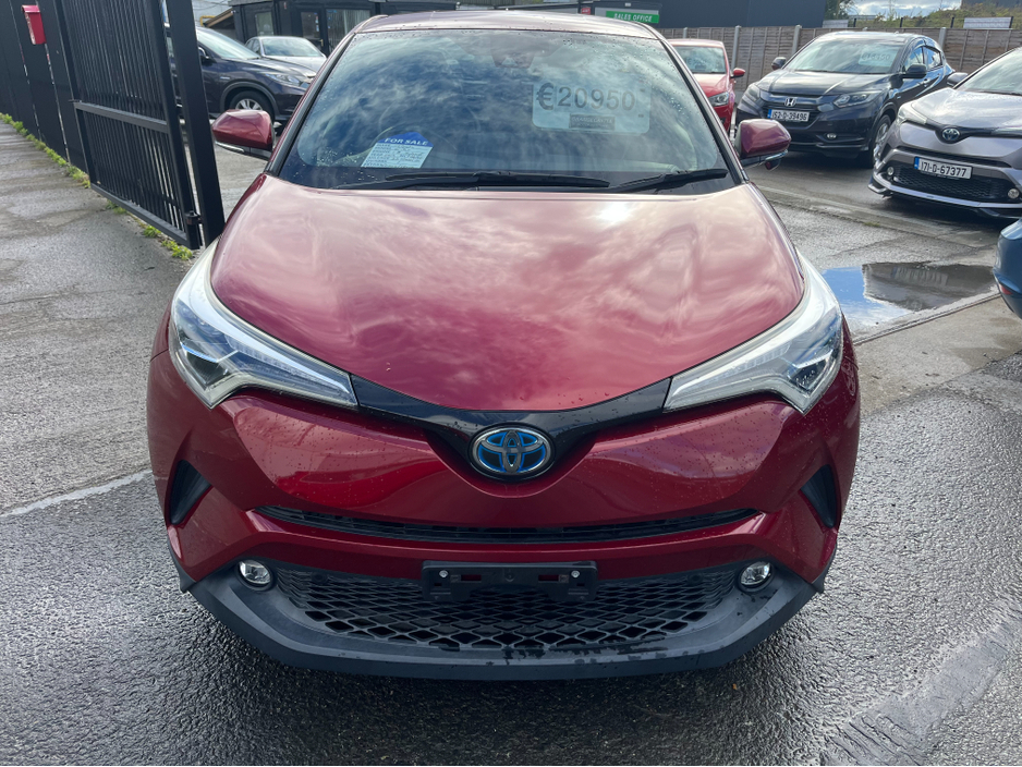 2019 Toyota C-HR - image 2