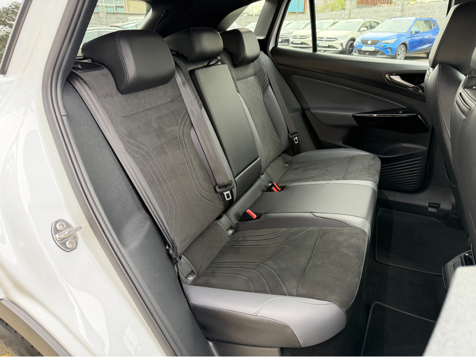 2022 Volkswagen ID.4 - image 20