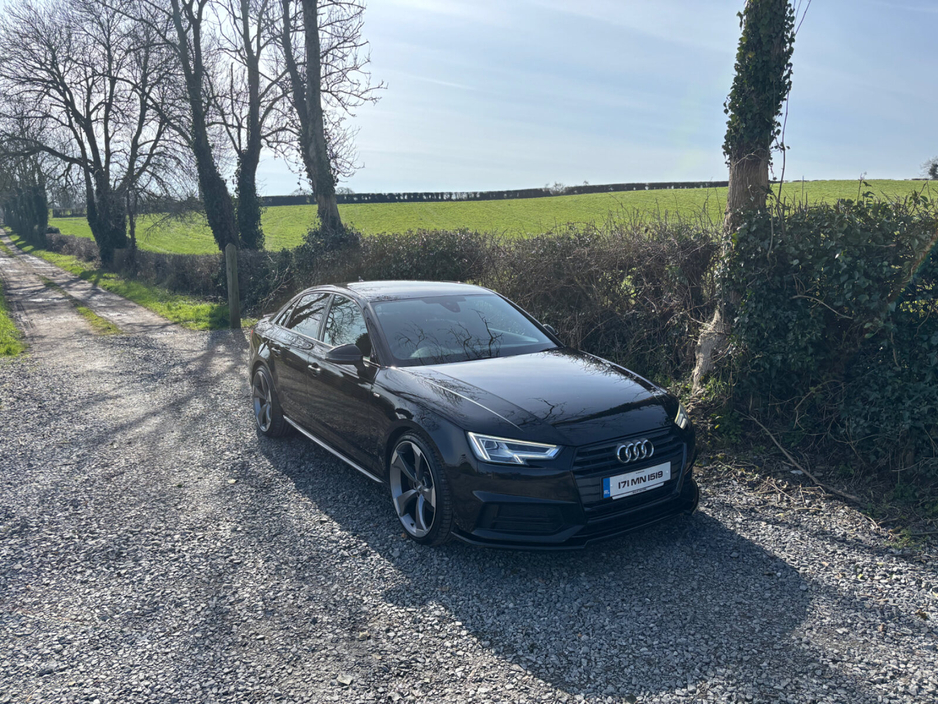 2017 Audi A4 - image 13