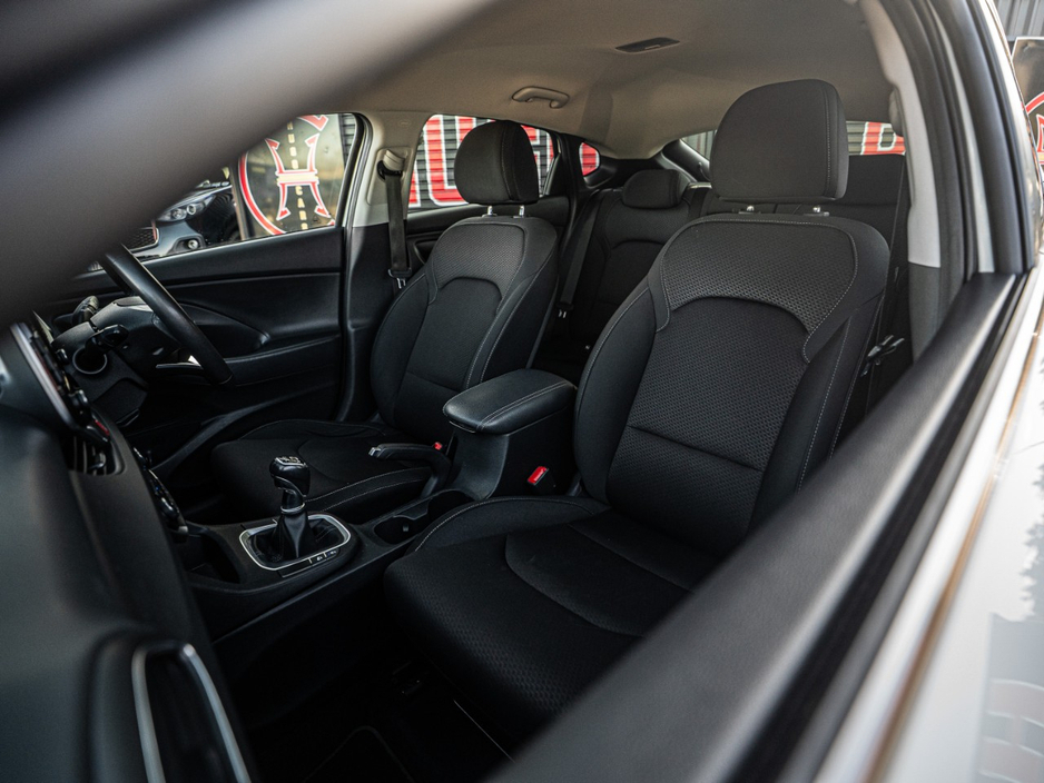 2018 Hyundai i30 - image 31