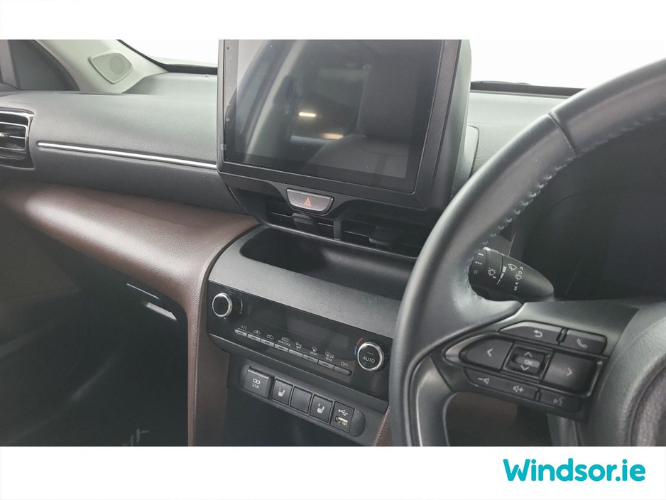 2019 Toyota Yaris Cross - image 13