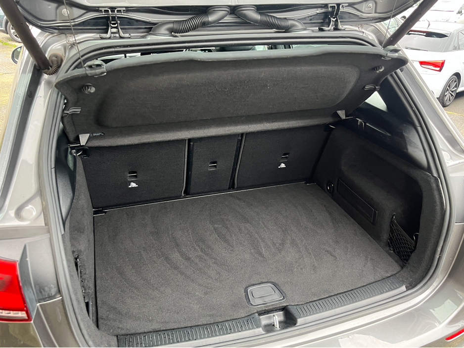 2019 Mercedes-Benz B Class B180 SPORT AUTOMATIC 1.3 PETROL //LOW MILES//HALF LEATHER SEATS//SAT NAV//REVERSE CAMERA// €20,950