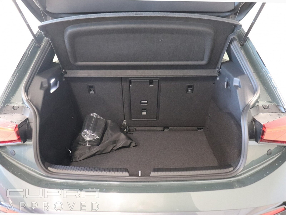 2026 Cupra Born - image 12