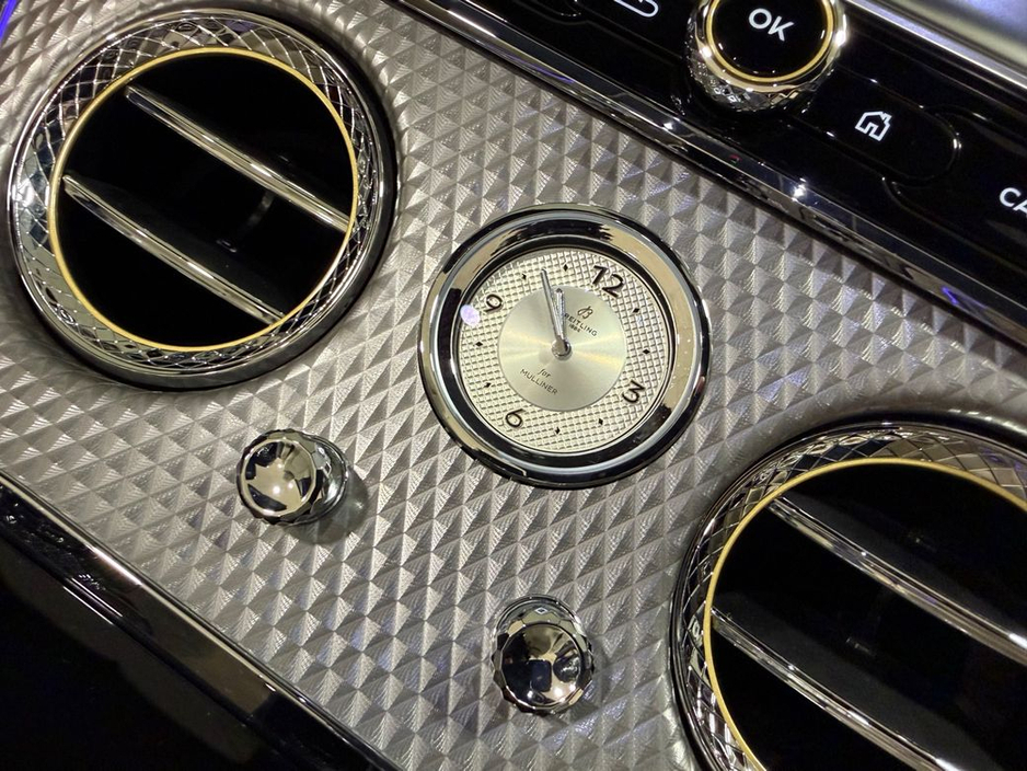 2022 Bentley Continental - image 38