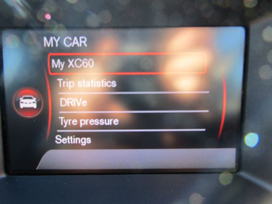 2014 Volvo XC60 - image 37