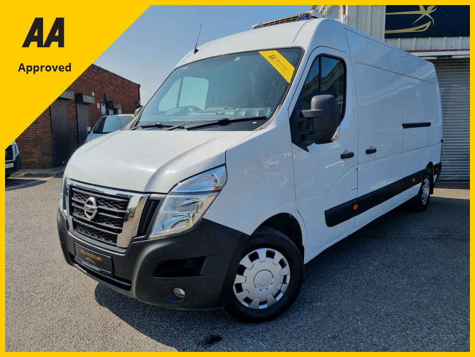 2020 Nissan NV400 - image 3