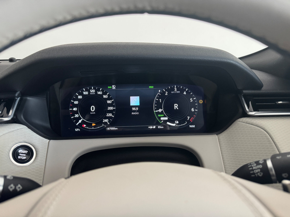 2023 Land Rover Range Rover Velar - image 22