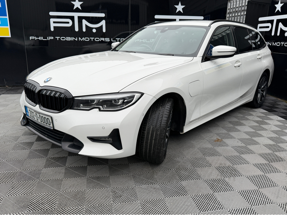 2020 BMW 3 Series 330e XDRIVE SPORT PRO AUTO €24,995