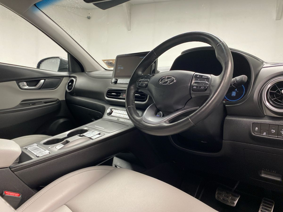 2023 Hyundai Kona - image 6