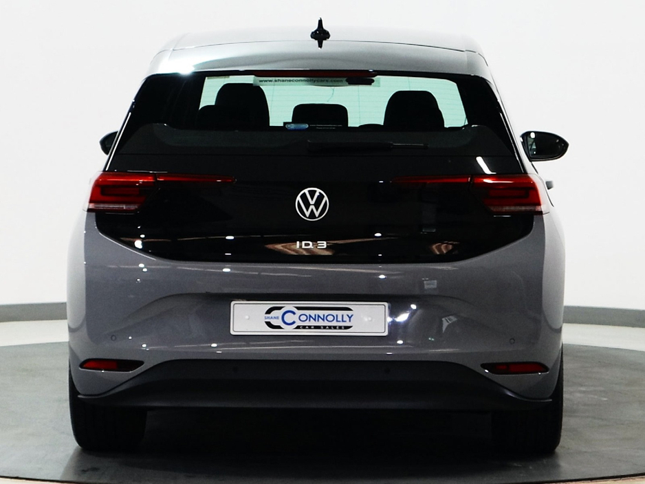 2022 Volkswagen ID.3 - image 4
