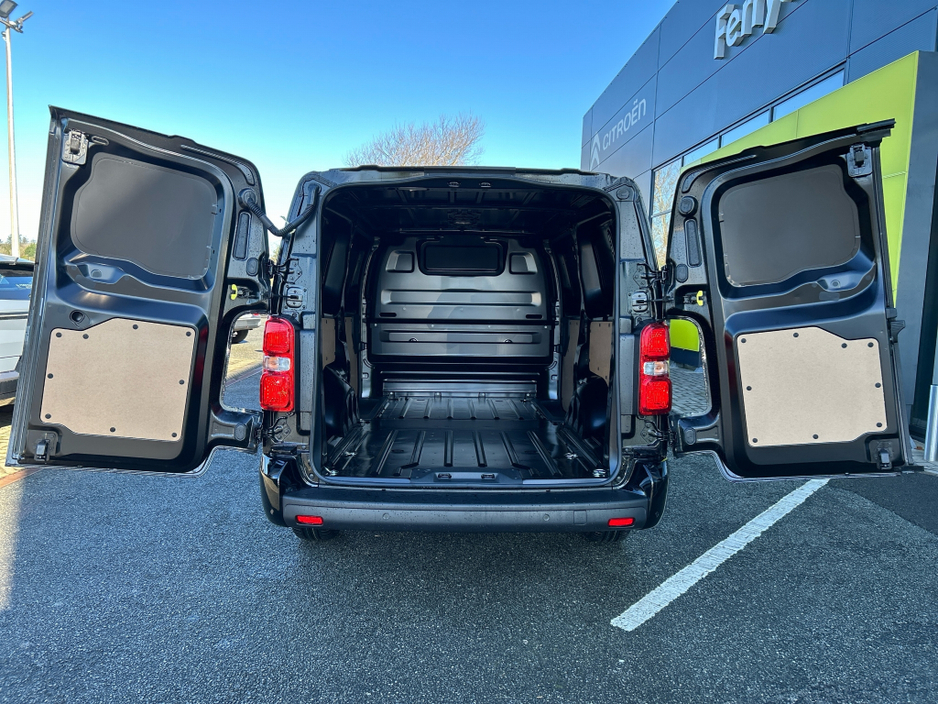 2026 Opel Vivaro - image 16