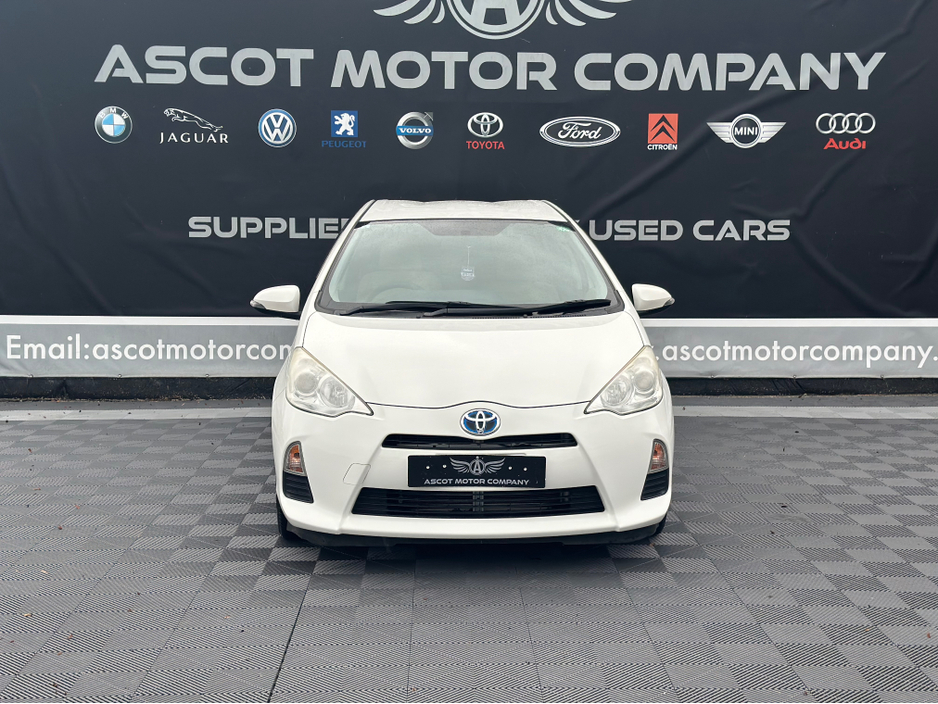 2013 Toyota Aqua Hybrid €8,950