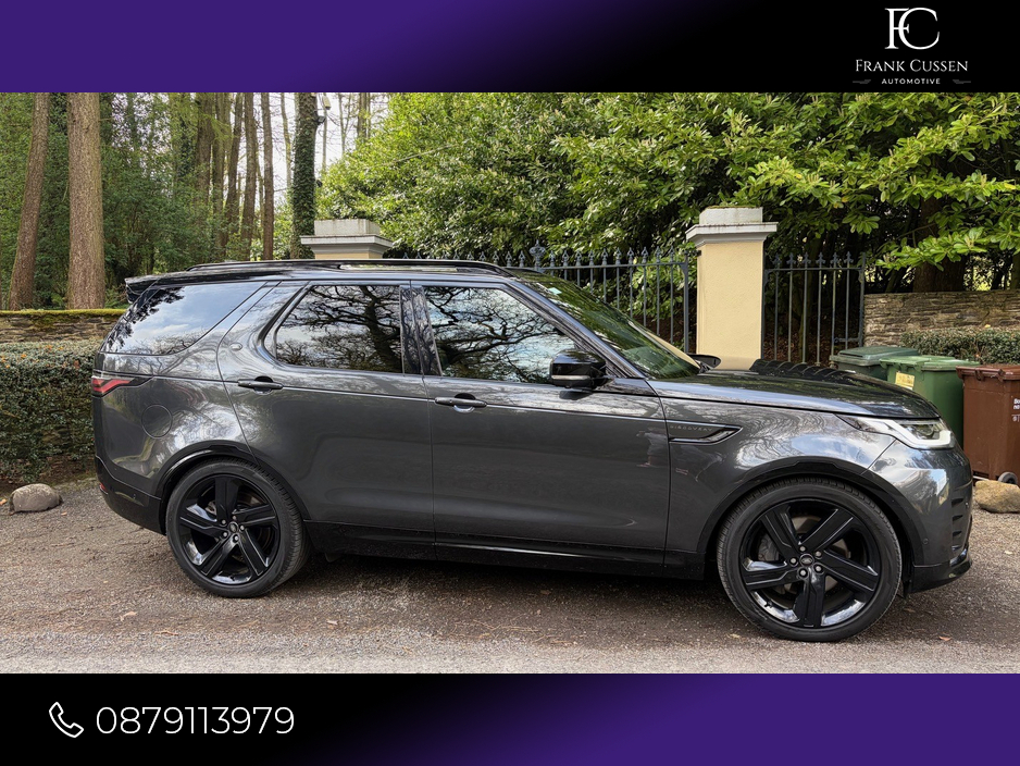 2024 Land Rover Discovery - image 3