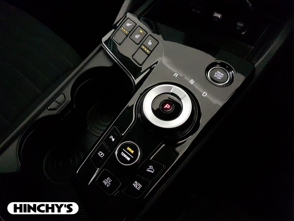 2023 Kia Sportage - image 10