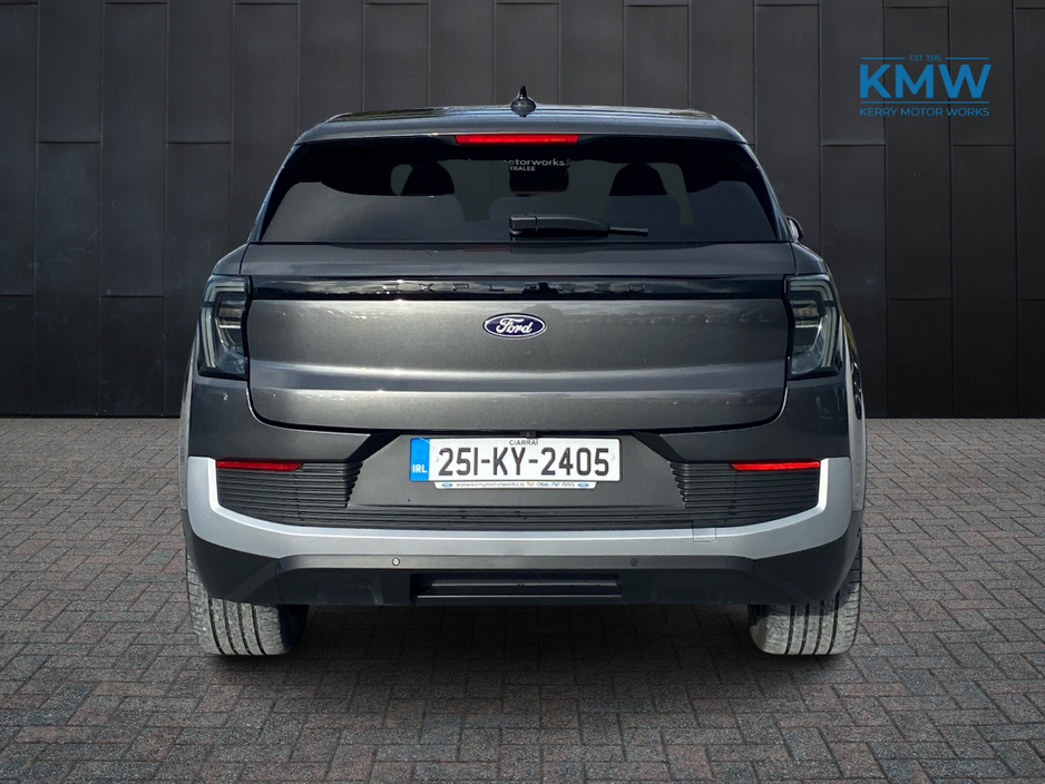 2025 Ford Explorer Extended Range Premium.. Driver assistance + Heat pump €43,500