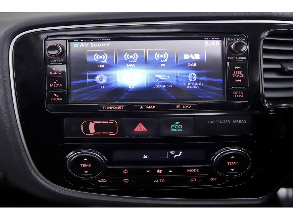 2016 Mitsubishi Outlander 2.0 PHEV 4WD 5SEATS 160BHP *LEATHER*EL.SUNROOF*360 PAN CAM* €17,490