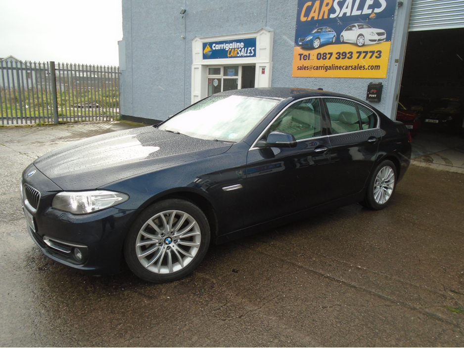 2015 BMW 5 Series - image 4