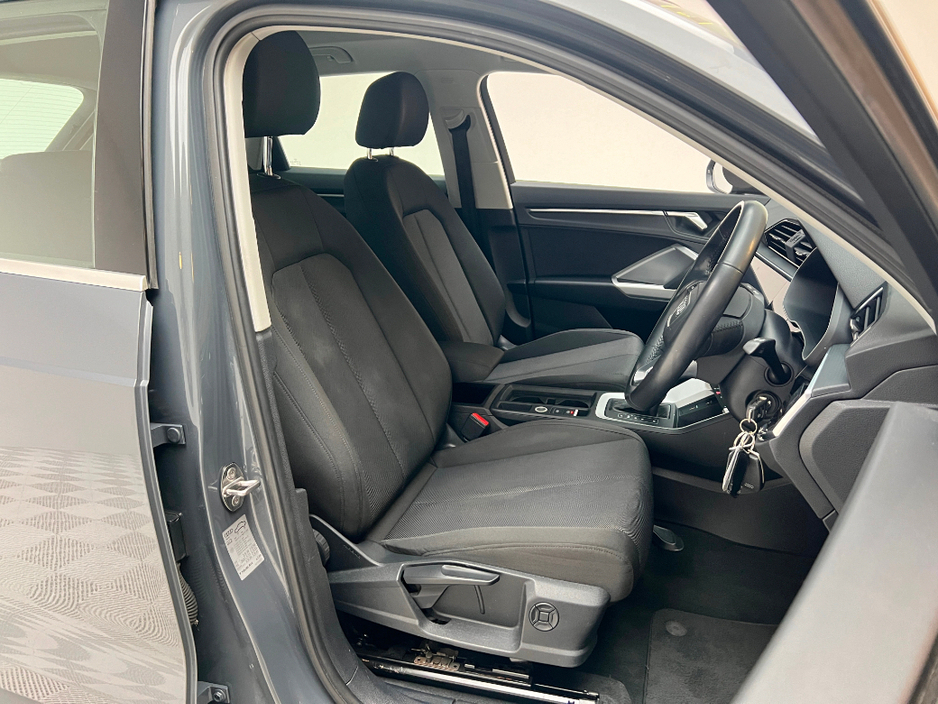 2020 Audi Q3 SE 35 TDI 150HP AUTO €23,990