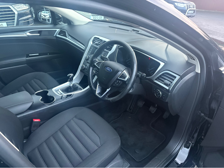 2019 Ford Mondeo ZETEC 2.0 TD 150PS 6SPEED 5DR 4DR