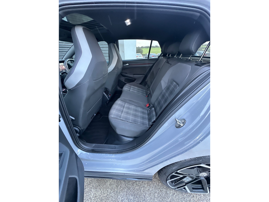 2024 Volkswagen Golf  €45,995