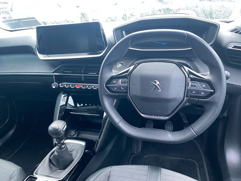 2022 Peugeot 2008 - image 22