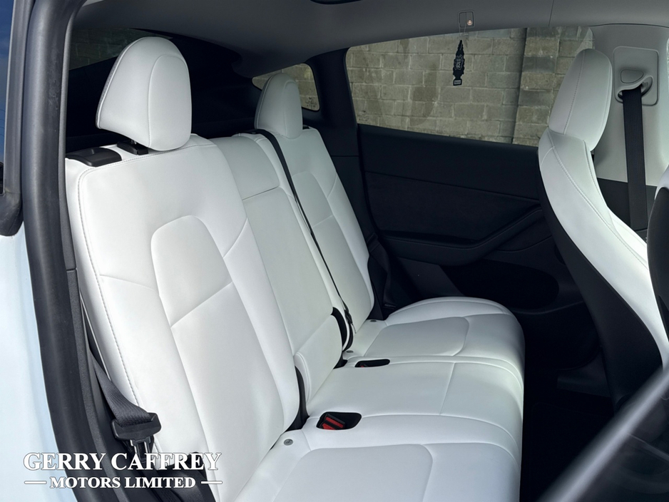 2023 Tesla Model Y - image 11