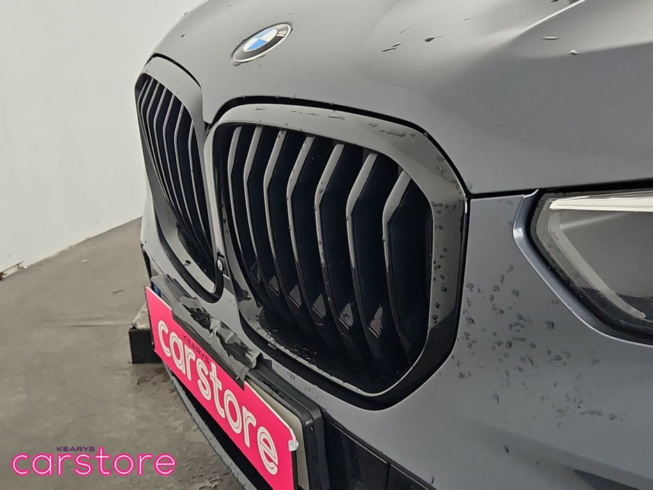 2020 BMW X5 xDrive30d M Sport €59,800