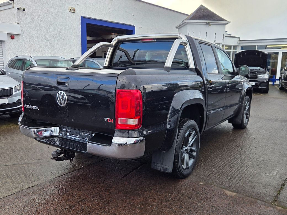 2014 Volkswagen Amarok DC TDI HIGHLINE 4MOTION €15,950