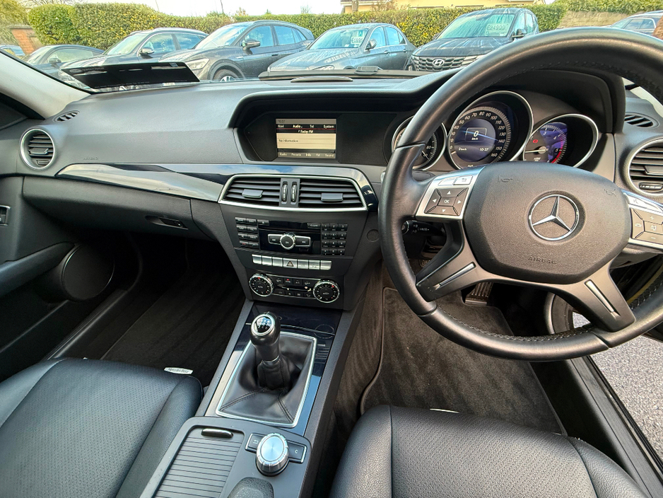 2014 Mercedes-Benz C Class - image 21