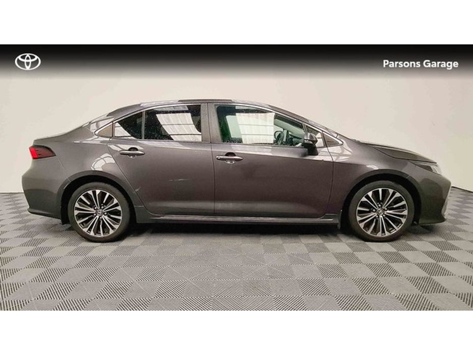 2023 Toyota Corolla LUNA SPORT SALOON 4DR €25,995