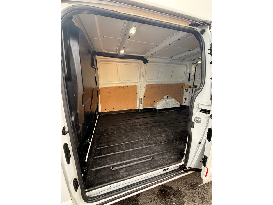 2021 Ford Transit Custom 300L TREND 130BHP €19,471