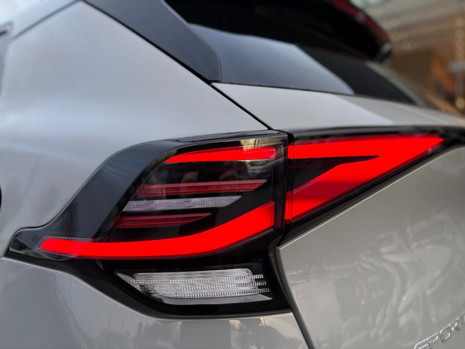 2025 Kia Sportage - image 11