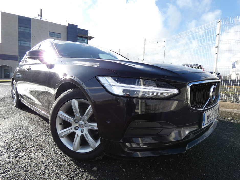2019 Volvo V90 D4 (190hp) Momentum Auto €22,450