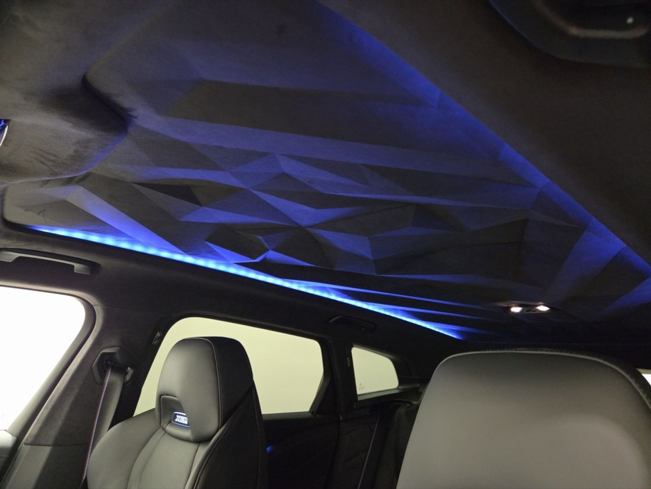 2026 BMW XM - image 27