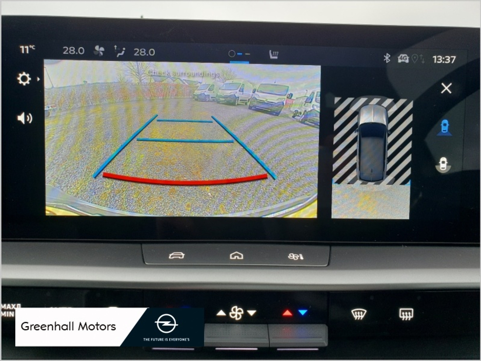 2026 Opel Grandland ELEGANCE PURETECH 13 €44,000