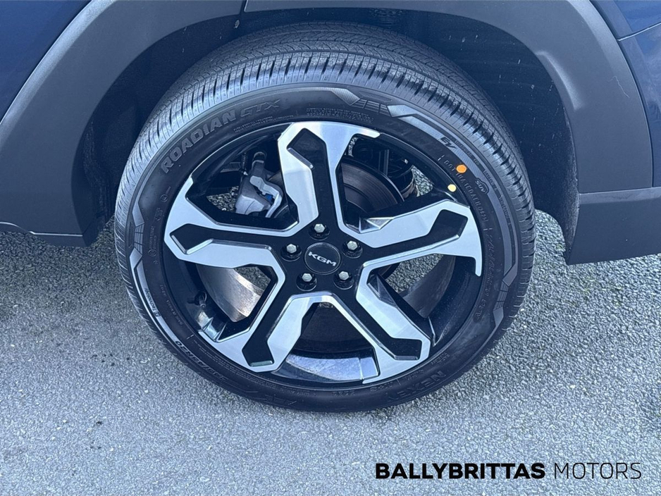 2026 KGM TORRES EVX - image 10