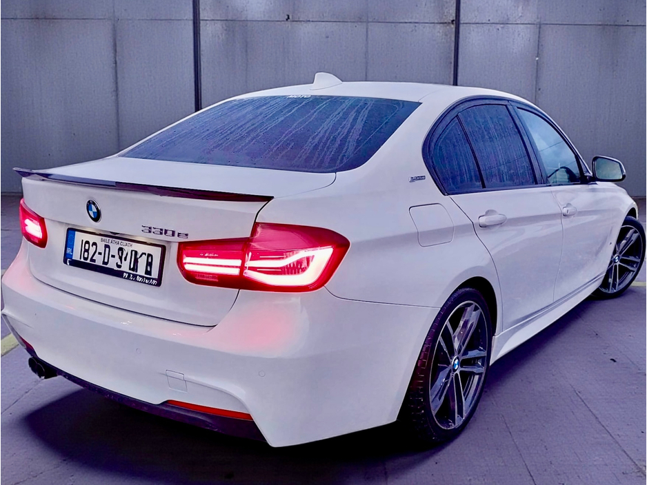 2018 BMW 3 Series 330e Plug in Hybrid M Sport LOW KM €17,950