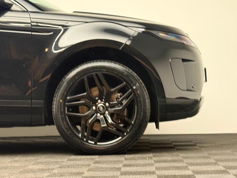 2024 Land Rover Range Rover Evoque - image 9