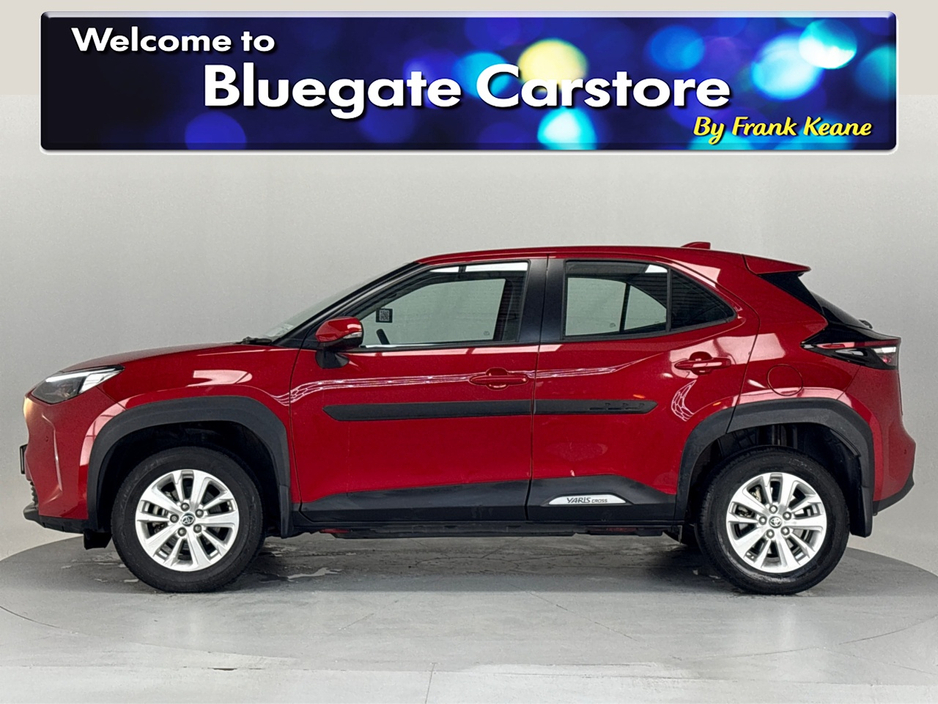 2023 Toyota Yaris CR LUNA**TOUCHSCREEN BLUETOOTH MEDIA**SEMI DIGITAL DASH**REVERSE CAMERA**PARKING SENSORS**MULTIFUNCTIONAL STEERING WHEEL**CRUISE CONTROL**KEYLESS START*8AUTO LIGHTS**AUTO WIPERS**ISOFIX** €26,795