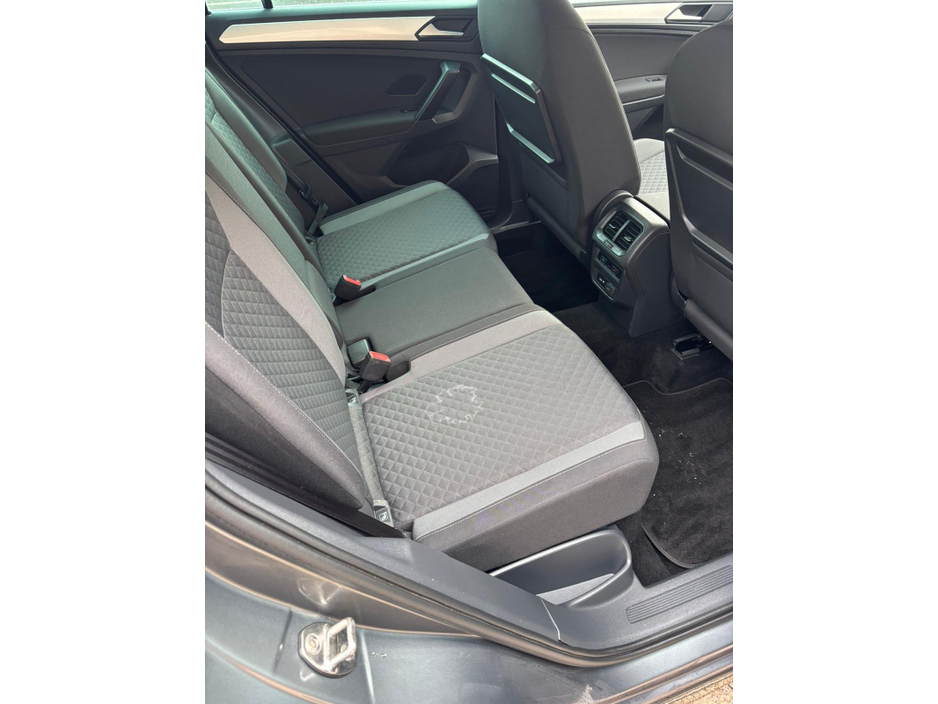 2020 Volkswagen Tiguan CL 2.0 TDI MANUAL 6SPEED FWD 150HP 5DR €26,000