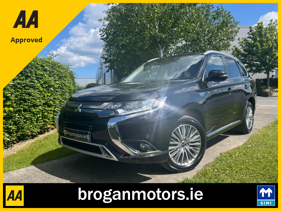 2021 Mitsubishi Outlander *********Deposit Taken***********2.4 Design Phev Cvt 4WD*Full Service History*One owner*Reverse Camera*Heated Seats*Privacy Glass*Simi &AA Aproved 2026