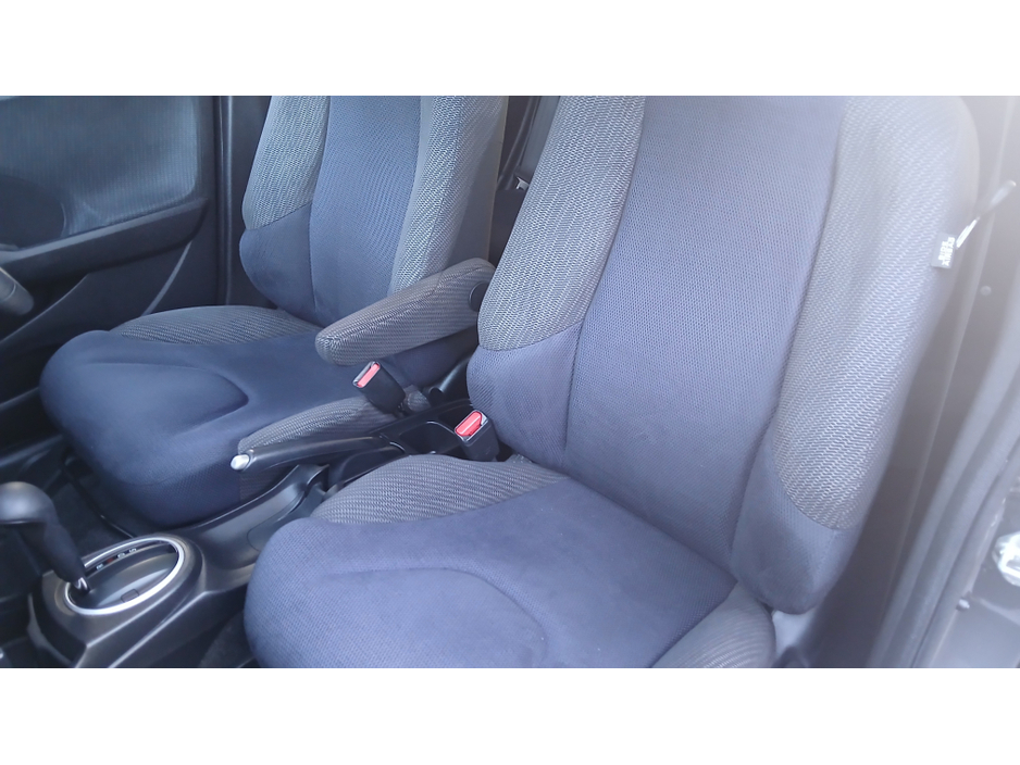 2012 Honda Jazz **AUTOMATIC** 1.3 VTEC EXECUTIVE 5dr - ONLY 29K KLMS €8,950