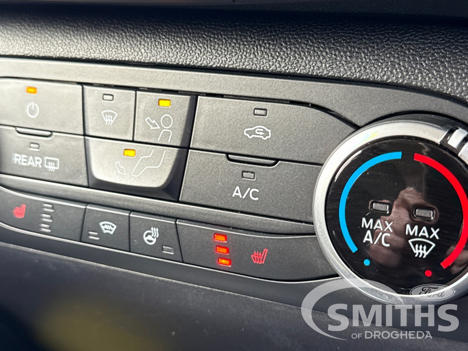 2023 Ford Fiesta - image 20