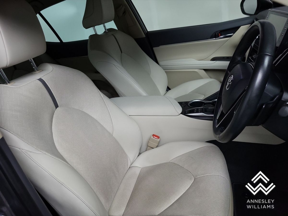 2023 Toyota Camry - image 25