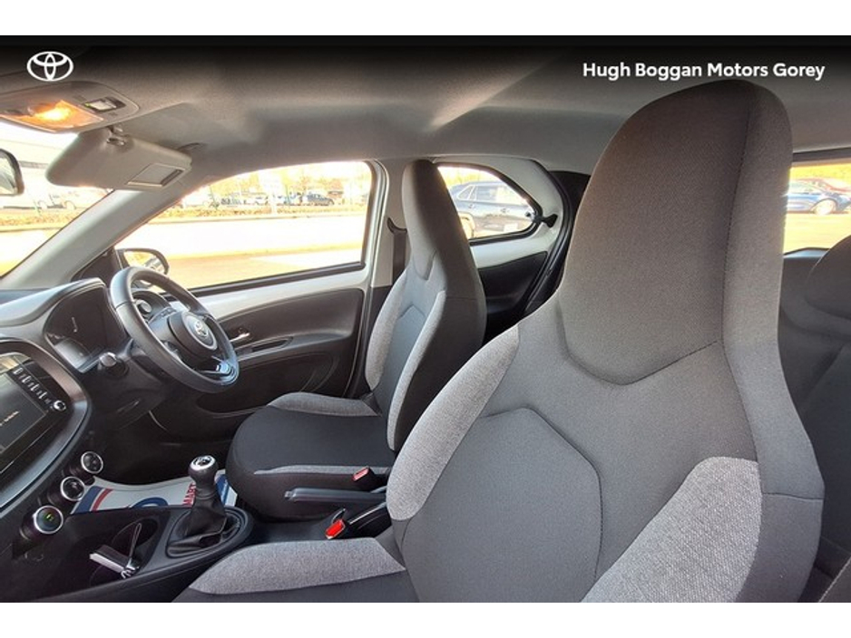 2023 Toyota Aygo X - image 13