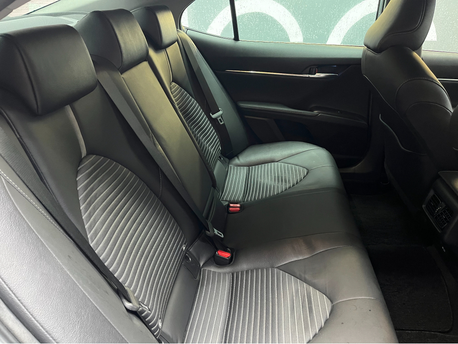 2021 Toyota Camry €27950 2021 TOYOTA CAMRY WS 2.5 AUTOMATIC / CRUISE CONTROL / 360° PARKING CAMERA / ELECTRIC HEATED SEATS / PADDLE SHIFTERS AND MORE €27,950