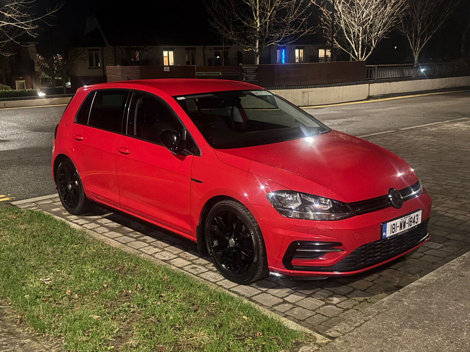 2018 Volkswagen Golf  €16,500