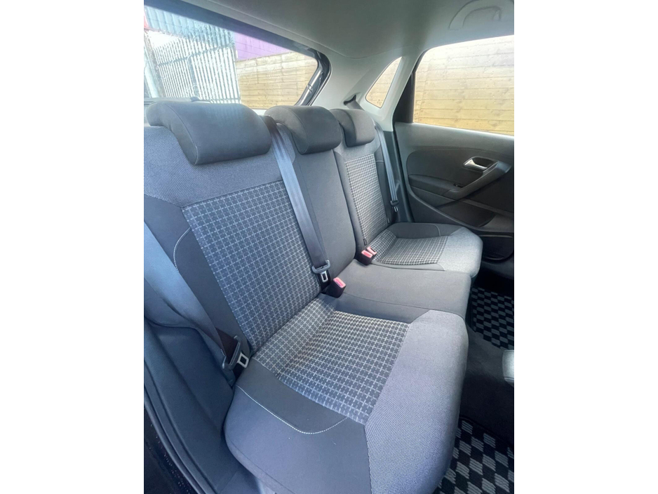 2016 Volkswagen Polo  €13,500